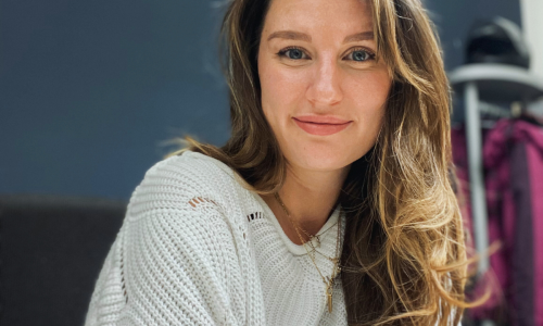 Jenny Knippa von AlphaInsights